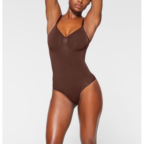 NEW SKIMS Cocoa Seamless Sculpt Brief Bodysuit Size XL - Picture 1 of 5